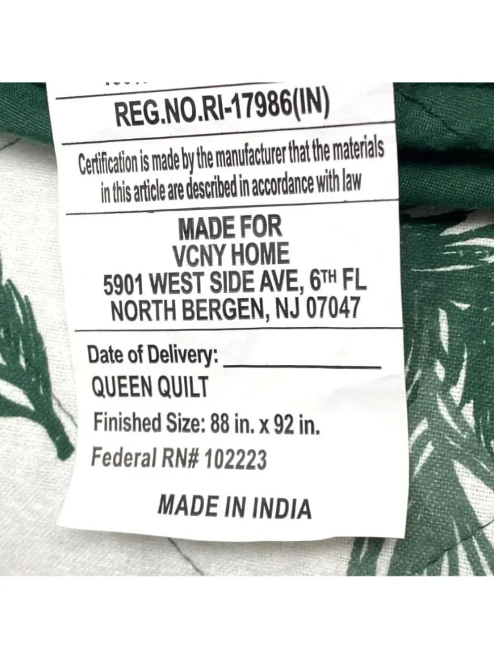 Hallmark Queen Flannel Greenery Print Quilt/ 2 Standard Shams Set Holiday Decor